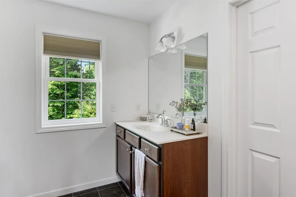 207 Walnut Grove Colchester VT 05446