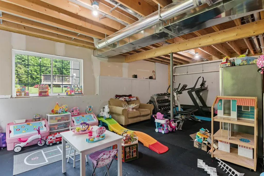 207 Walnut Grove Colchester VT 05446