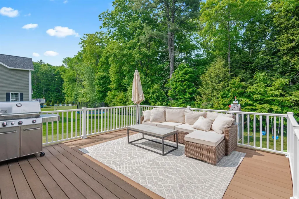 207 Walnut Grove Colchester VT 05446