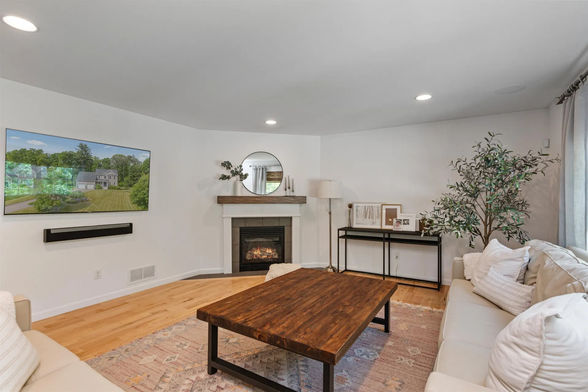 207 Walnut Grove Colchester VT 05446