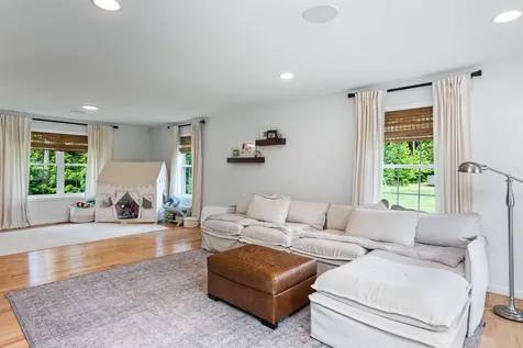 207 Walnut Grove Colchester VT 05446