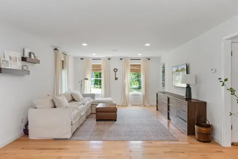 207 Walnut Grove Colchester VT 05446