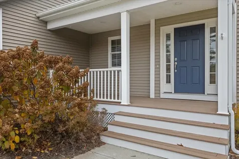 207 Walnut Grove Colchester VT 05446