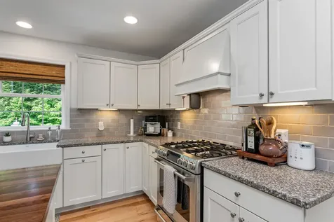 207 Walnut Grove Colchester VT 05446