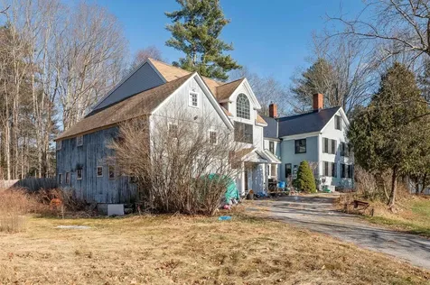 31 Old State Road Epping NH 03042