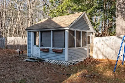 31 Old State Road Epping NH 03042