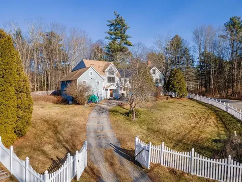 31 Old State Road Epping NH 03042