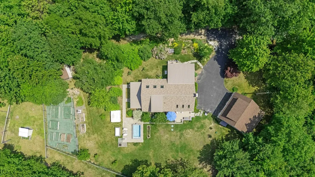 109 Temple Road Wilton NH 03086