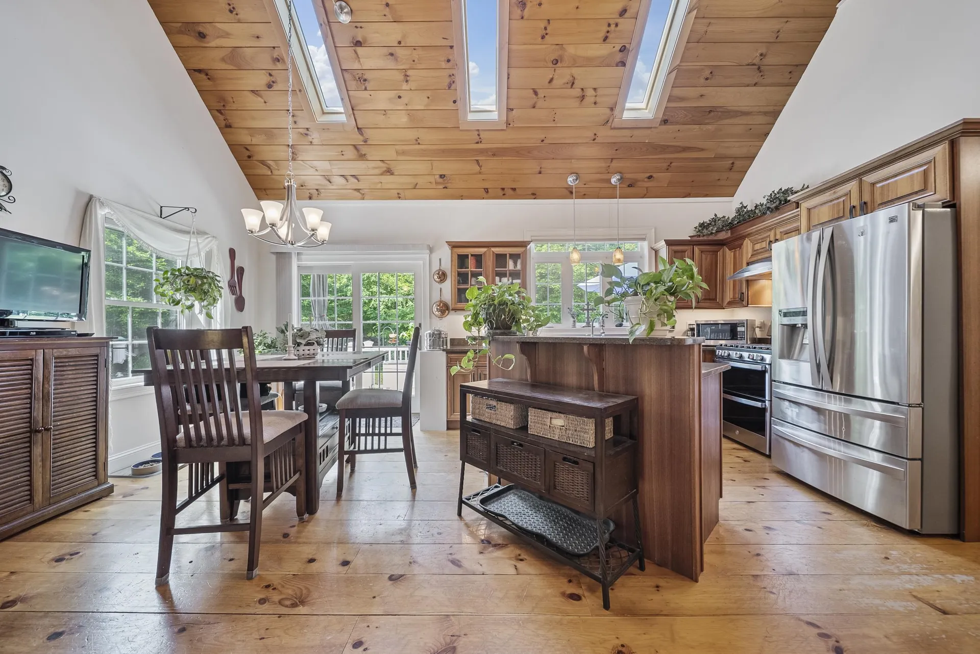 109 Temple Road Wilton NH 03086