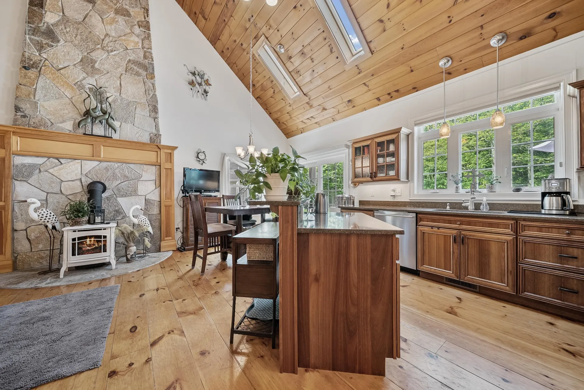 109 Temple Road Wilton NH 03086