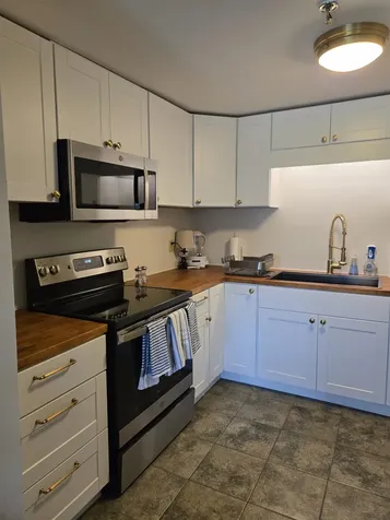 295 Hotel Road West Windsor VT 05089