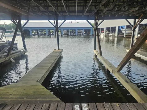 197 Farrants Point Newport City VT 05855