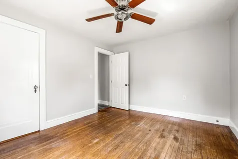 33 Hayes Avenue Manchester NH 03103