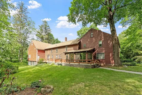 73 Mammoth Road Pelham NH 03076