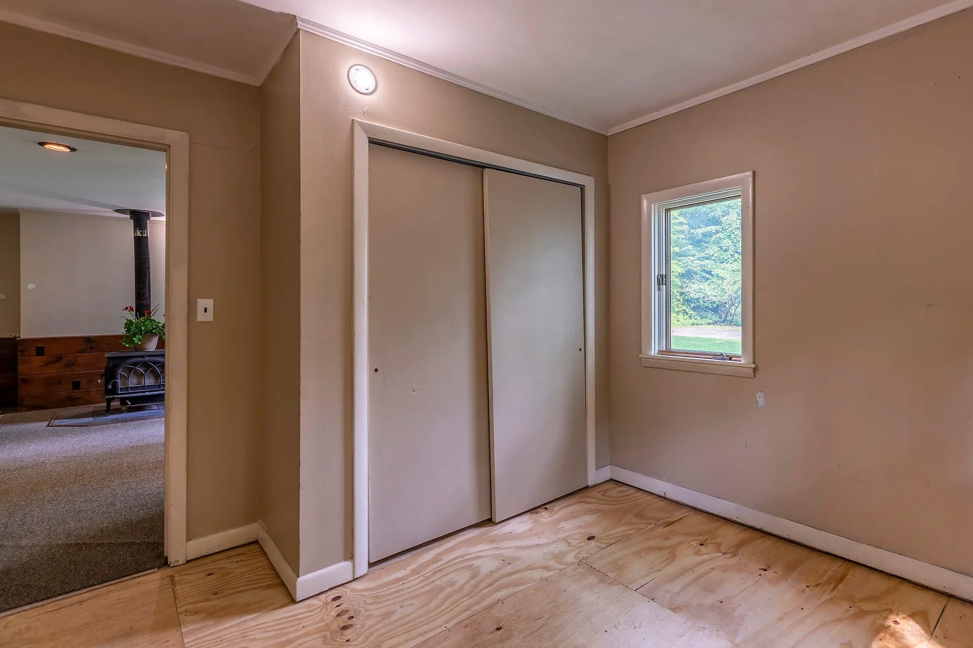 2277 Vt Route 30 Jamaica VT 05343