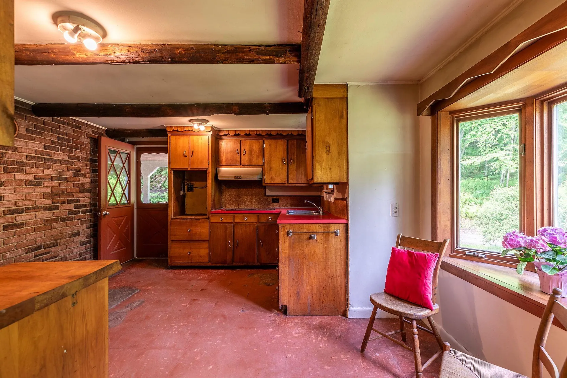 2277 Vt Route 30 Jamaica VT 05343