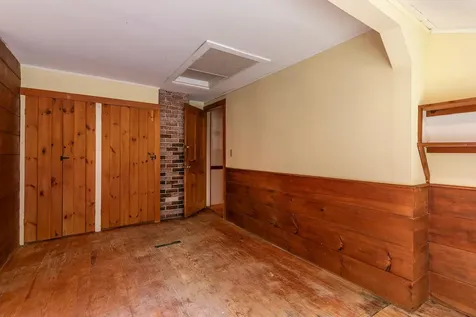 2277 Vt Route 30 Jamaica VT 05343