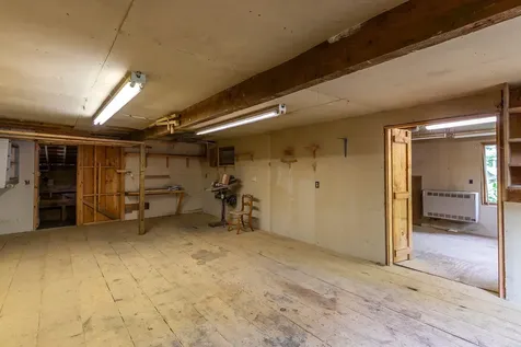 2277 Vt Route 30 Jamaica VT 05343