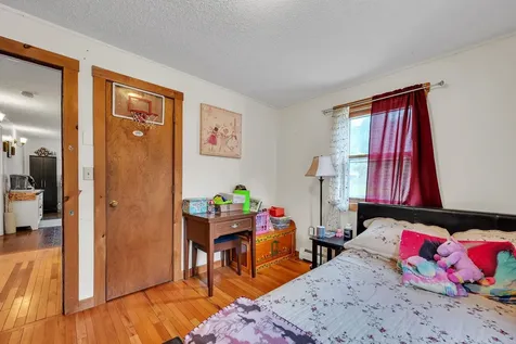 724 South Windsor Street Royalton VT 05068