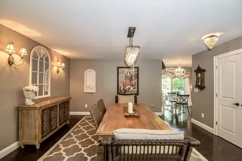 4 Crossman Circle Newton NH 03858