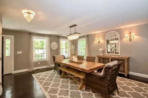 4 Crossman Circle Newton NH 03858