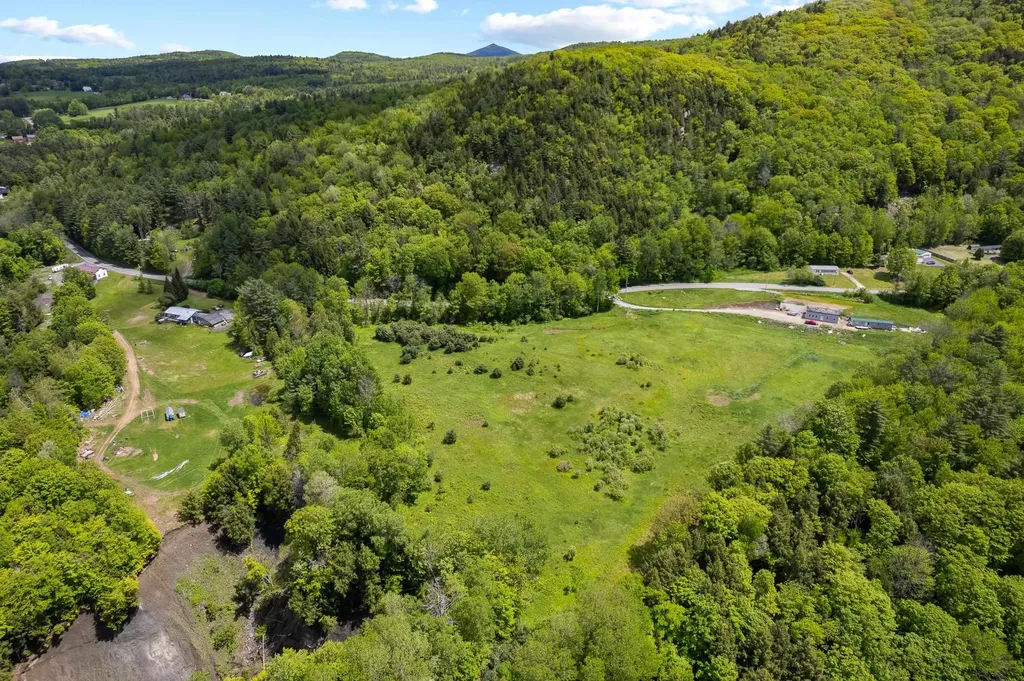 00 E Cobble Hill Barre Town VT 05641