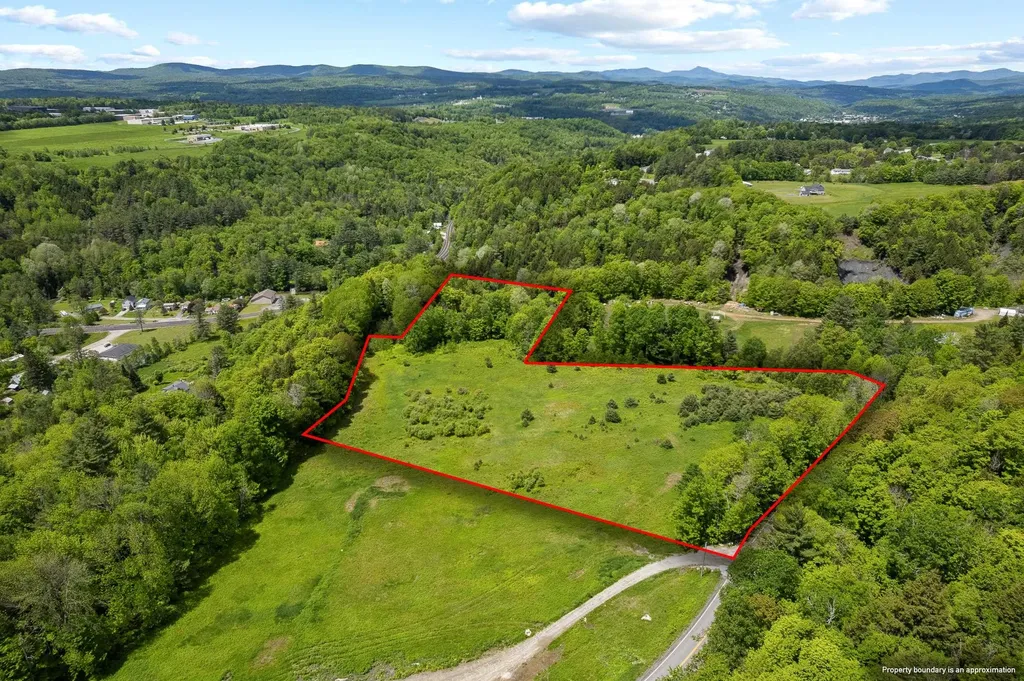 00 E Cobble Hill Barre Town VT 05641