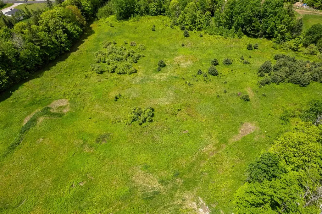 00 E Cobble Hill Barre Town VT 05641