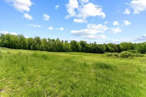 00 E Cobble Hill Barre Town VT 05641