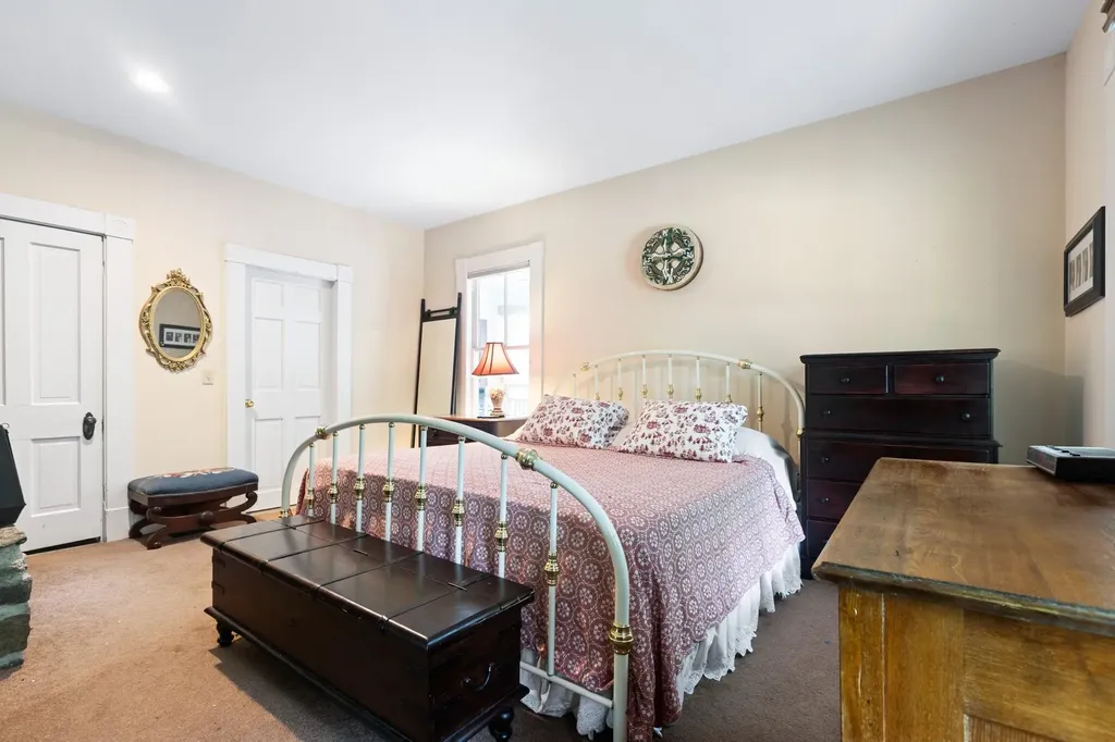 183 Mountain View Road Whitefield NH 03598