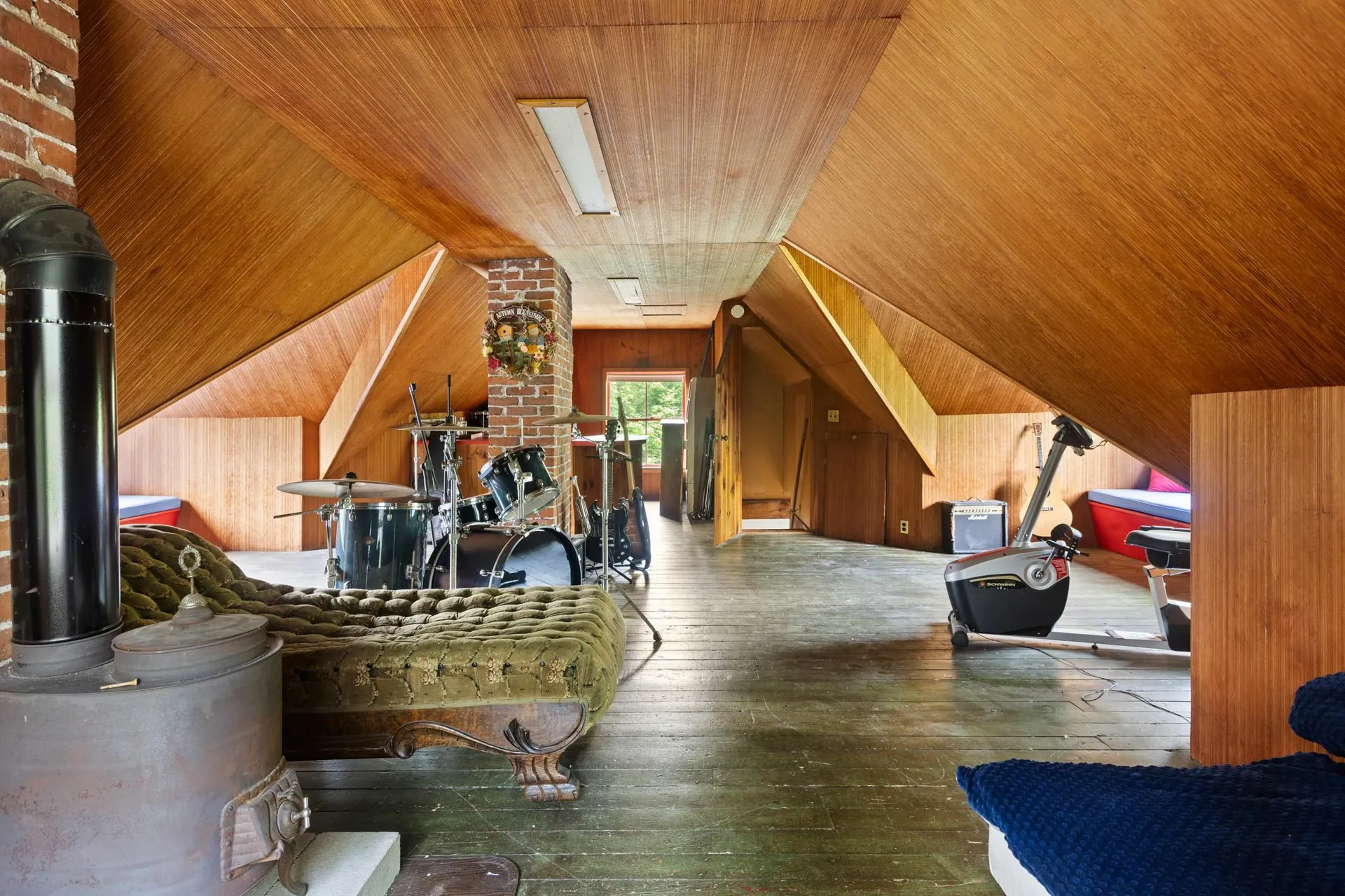 183 Mountain View Road Whitefield NH 03598