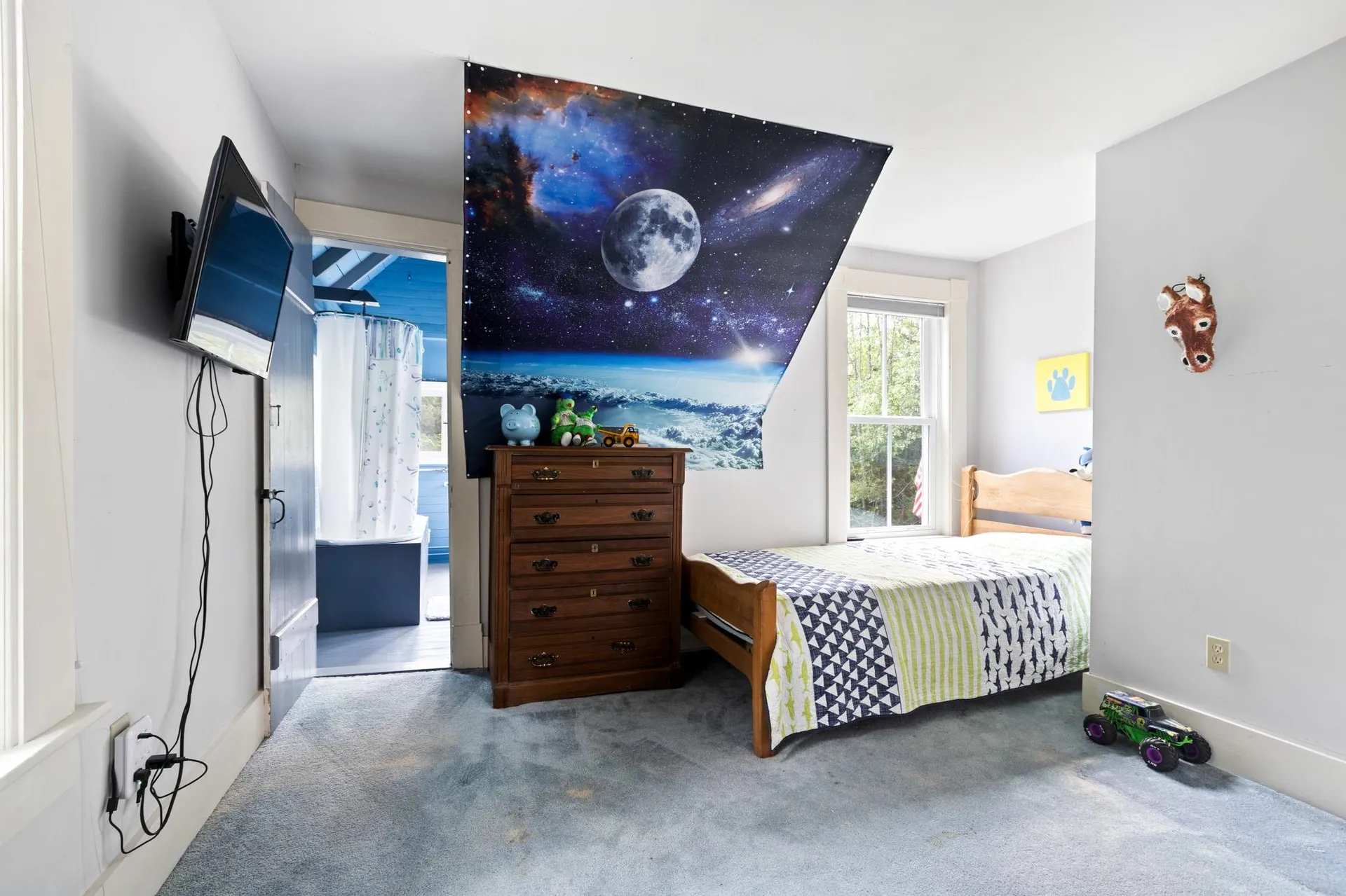 183 Mountain View Road Whitefield NH 03598