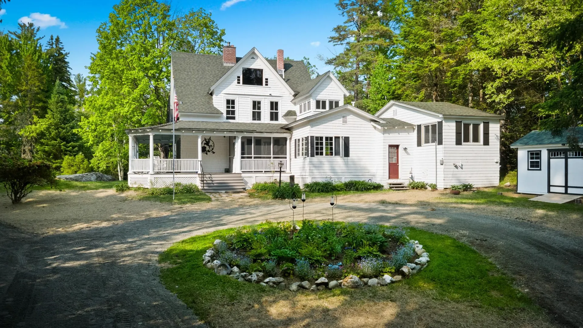 183 Mountain View Road Whitefield NH 03598