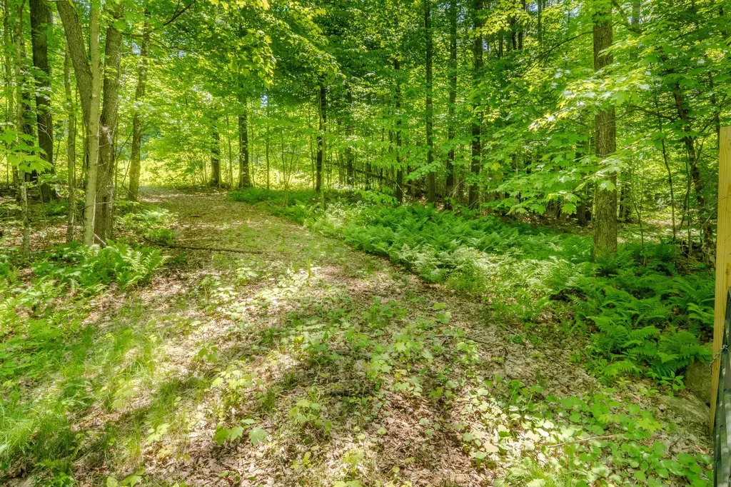 971 South Road Bethlehem NH 03574