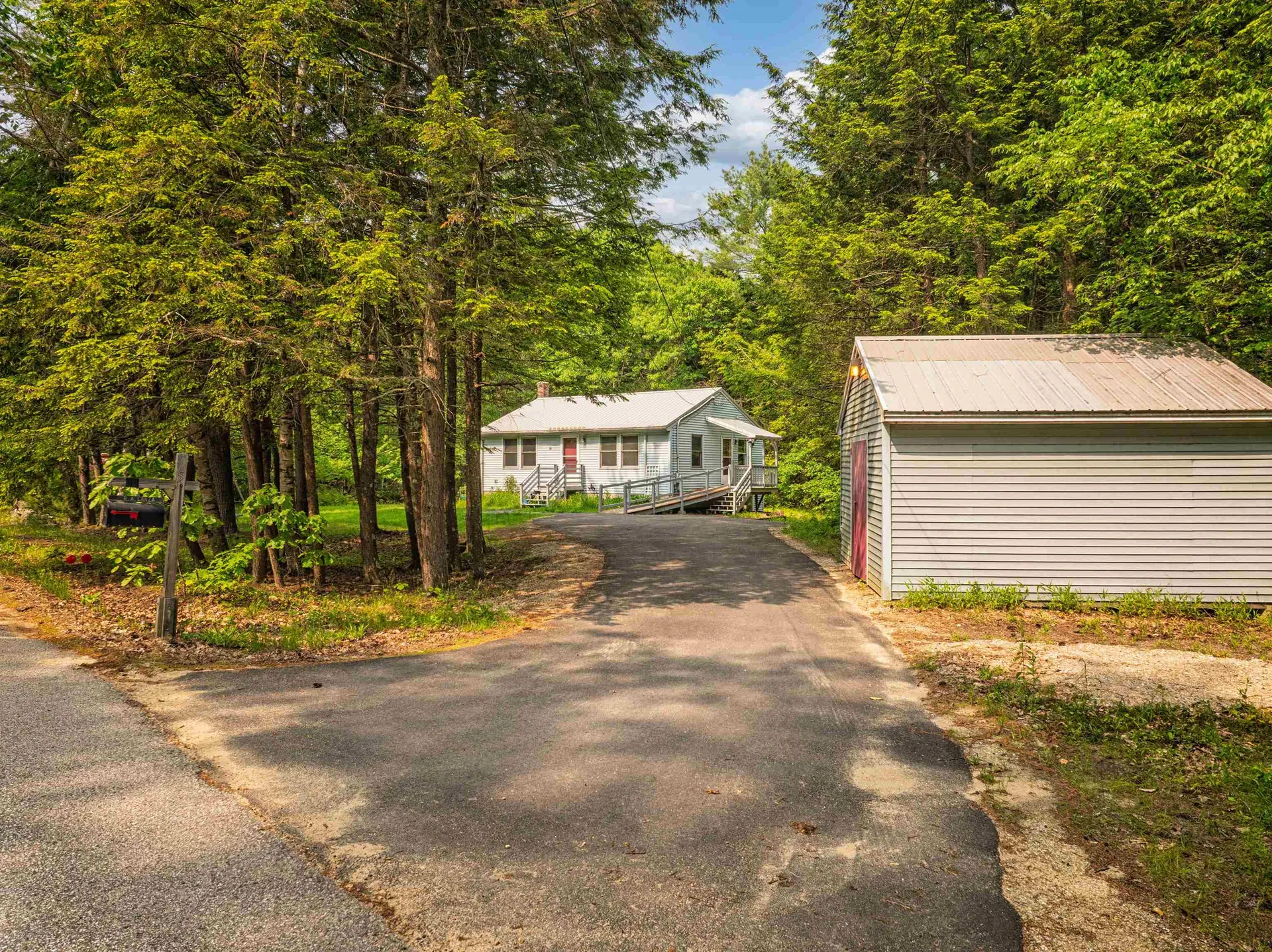 95 Priest Road Nottingham NH 03290