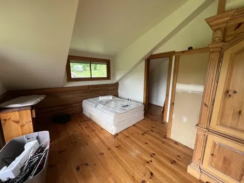 2194 Mowrey Road Jamaica VT 05343