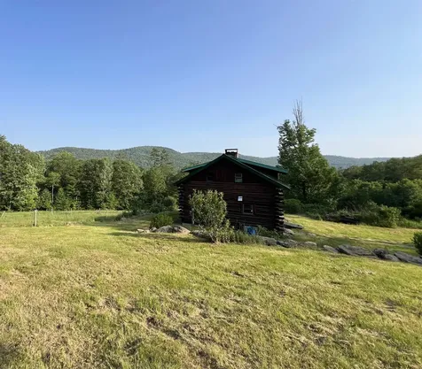 2194 Mowrey Road Jamaica VT 05343