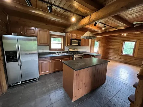 2194 Mowrey Road Jamaica VT 05343