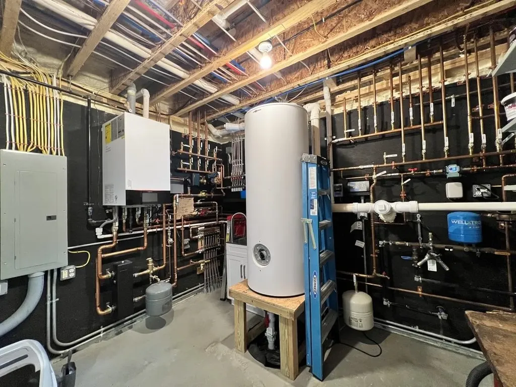 111 Nh Route 4a Enfield NH 03748