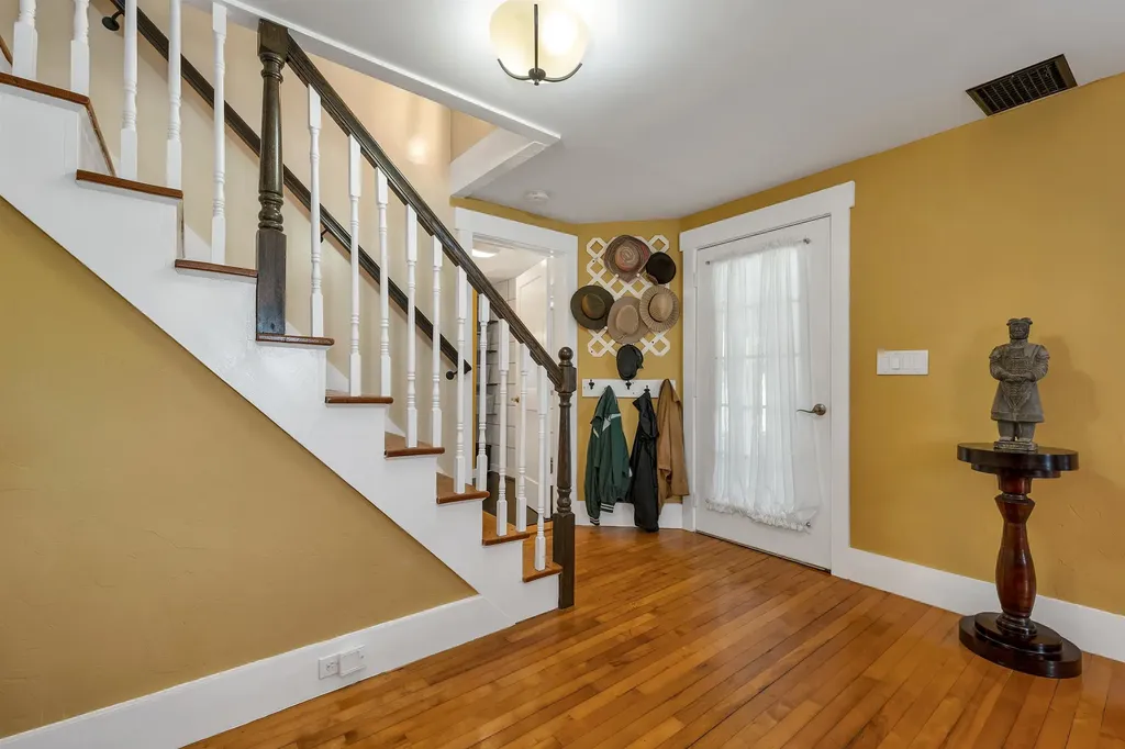 51 May Street Enfield NH 03748