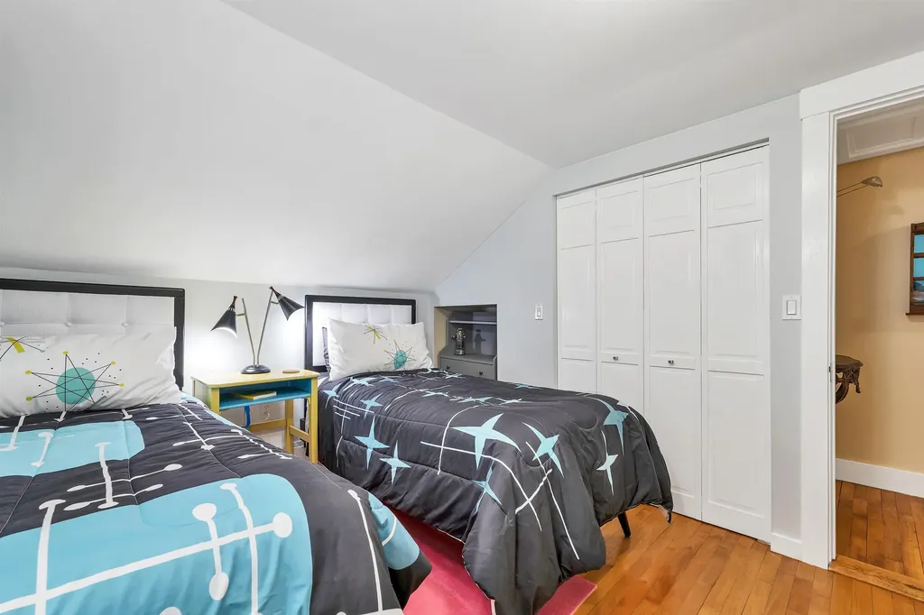 51 May Street Enfield NH 03748