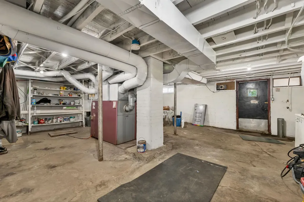 51 May Street Enfield NH 03748