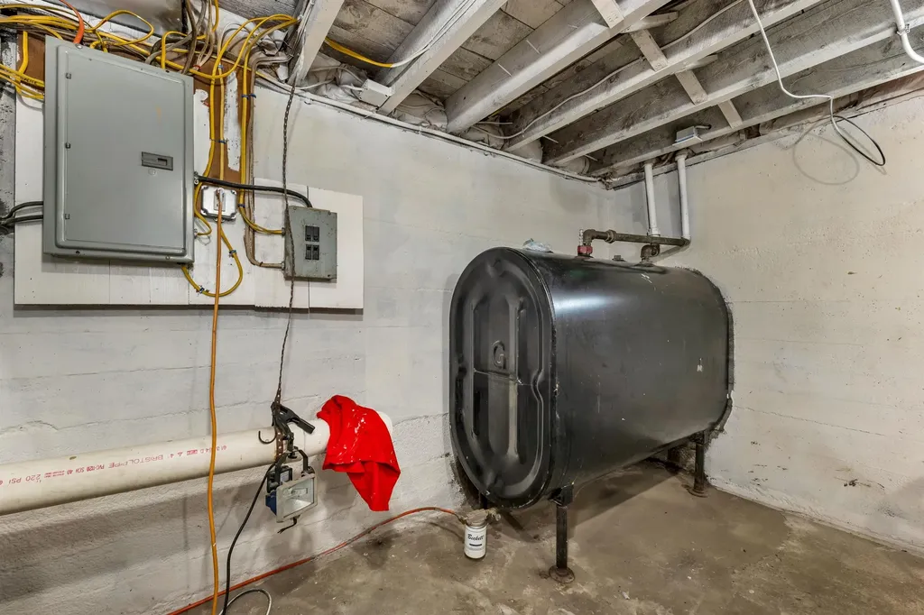 51 May Street Enfield NH 03748