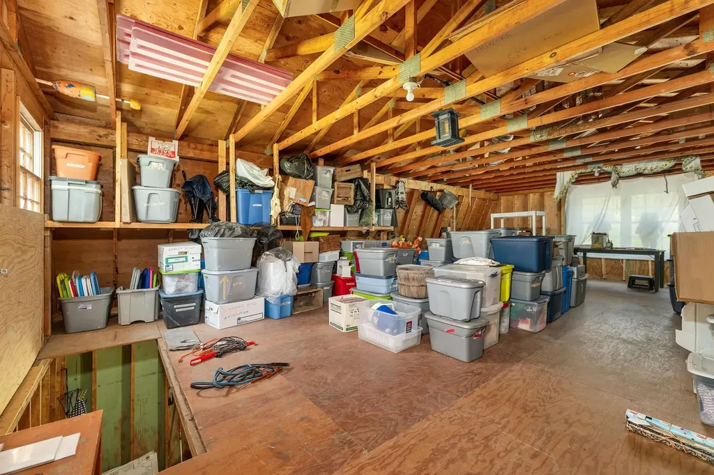 51 May Street Enfield NH 03748