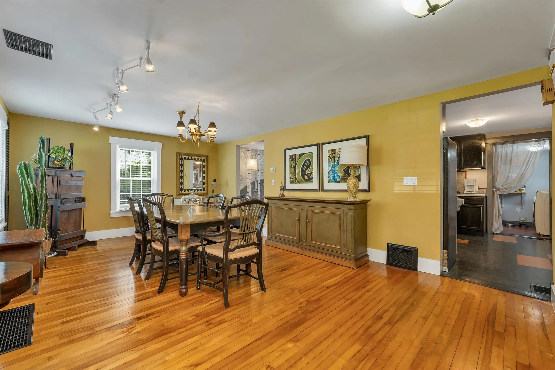 51 May Street Enfield NH 03748