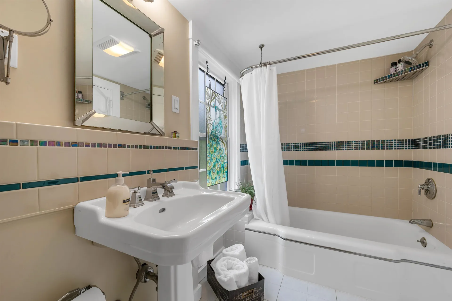 51 May Street Enfield NH 03748