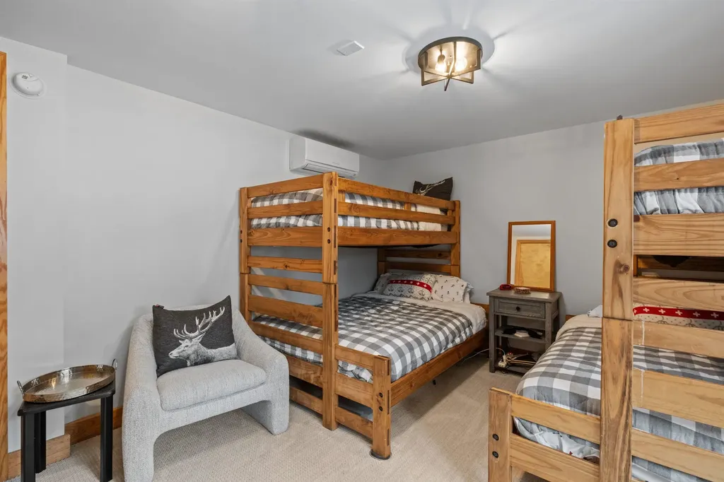 27 Ram's Horn Drive Lincoln NH 03251