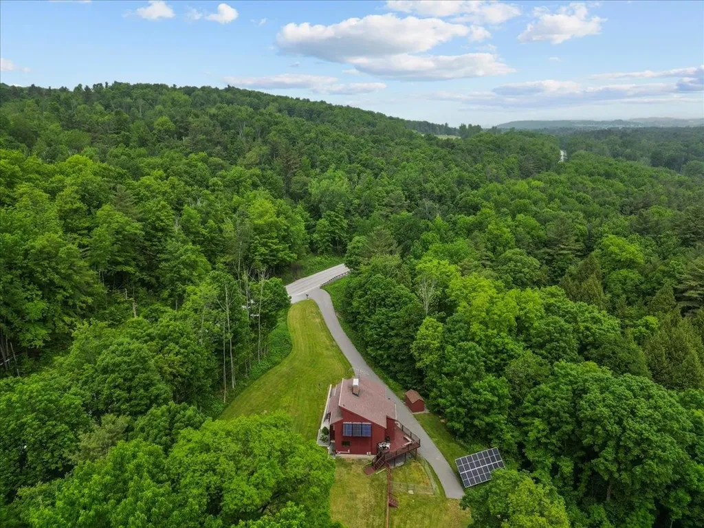 215 Us Route 7 North Milton VT 05468