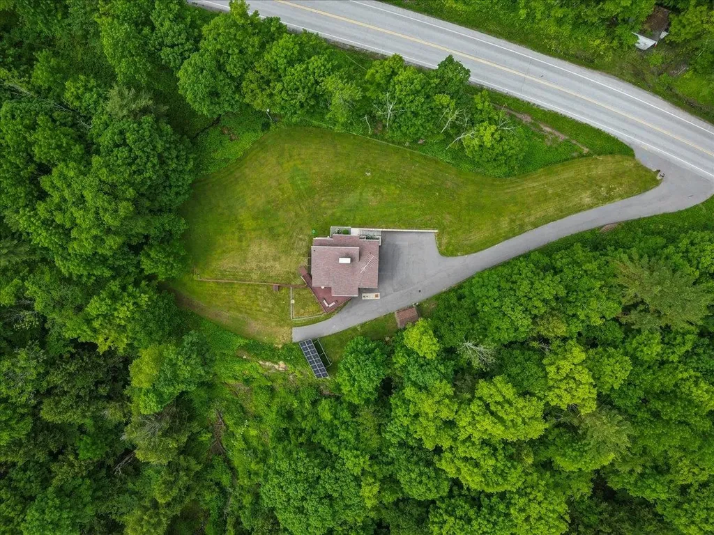 215 Us Route 7 North Milton VT 05468