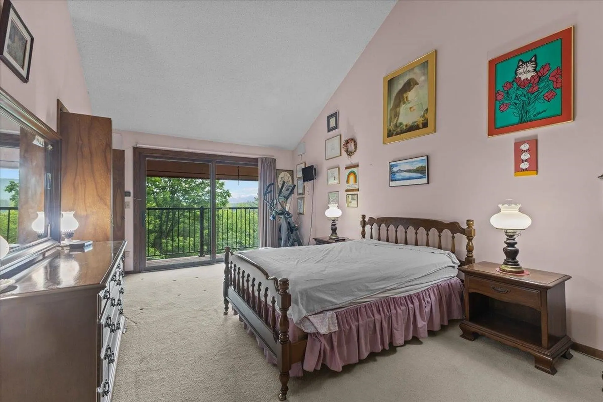 215 Us Route 7 North Milton VT 05468